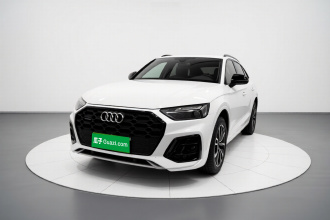 奥迪Q5L 2025款 40 TFSI 豪华动感型
