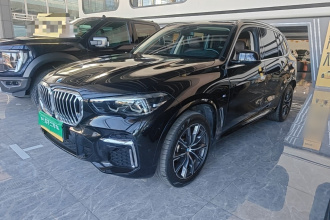宝马X5 2022款 改款 xDrive 30Li M运动套装