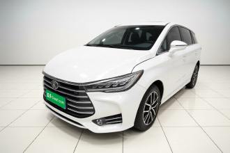 比亚迪 宋MAX 2018款 1.5T 自动智联豪华型 6座