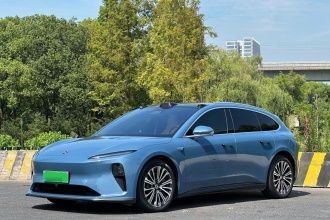 蔚来ET5T 2023款 75kWh Touring