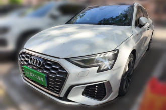 奥迪A3 2022款 A3L Limousine 35 TFSI 时尚运动型
