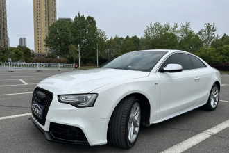 奥迪A5 2013款 Coupe 40 TFSI quattro