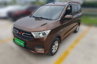 五菱汽车 五菱宏光 2019款 1.5L S标准型国VI LAR