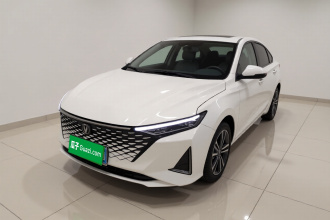 长安 锐程PLUS 2023款 1.5T DCT尊贵型