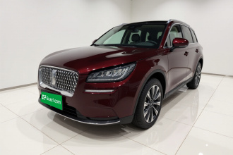 林肯 冒险家 2022款 改款 2.0T 两驱尊雅版