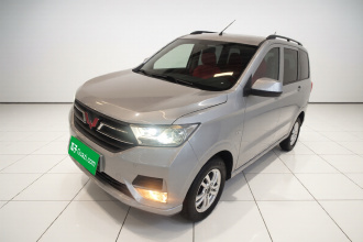 五菱汽车 五菱宏光 2019款 1.5L S标准型国VI LAR