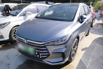比亚迪 宋MAX新能源 2022款 DM-i 105KM 旗舰型