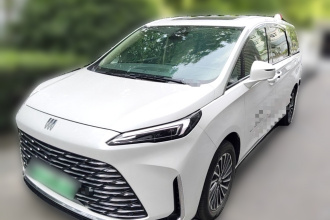 别克GL8新能源 2025款 陆尚 尊享版