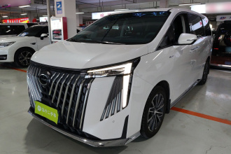 广汽传祺 传祺M8 2024款 大师系列 400T 尊贵版