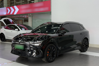 极氪7X 2026款 103kWh 四驱Ultra版