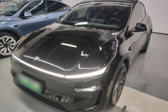 特斯拉 Model Y 2025款 改款 长续航全轮驱动版