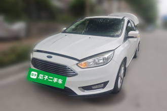 福特 福克斯 2017款 三厢 EcoBoost 180 自动精英型