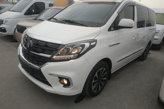 东风风行 风行M7 2022款 领爵款 2.0T 自动侯爵版