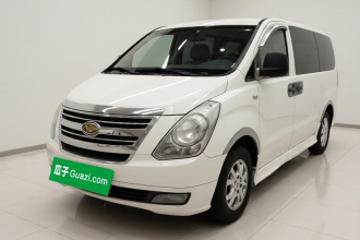 现代 H-1辉翼 2011款 2.4L 豪华版