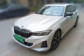 宝马i3 2023款 eDrive 40 L 曜夜套装