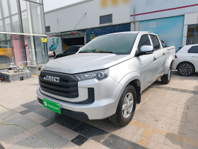 江铃 宝典 2023款 2.5T柴油两驱舒享版平底货箱长轴JX4D25A6L