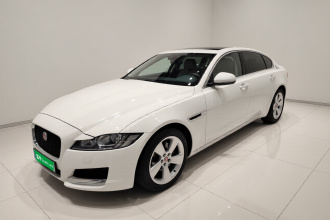 捷豹XFL 2018款 XFL 2.0T 200PS 精英版