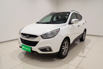 北京现代ix35 2010款 2.0L 自动两驱精英版GLS