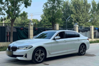 宝马5系 2021款 530Li xDrive 豪华套装