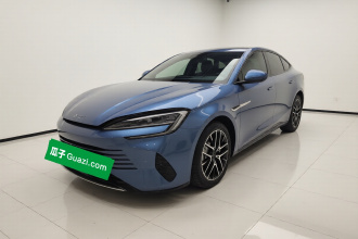 比亚迪 海豹 2024款 荣耀版 DM-i 1.5L 121km 豪华型