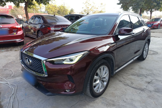 英菲尼迪QX50 2018款 2.0T 两驱时尚版