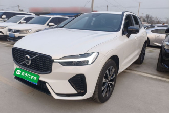 沃尔沃XC60 2025款 B5 四驱智远运动版