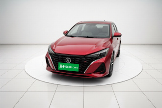 长安 逸动 2022款 PLUS 蓝鲸NE 1.4T GDI DCT尊贵版