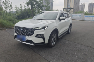 福特 领睿 2022款 EcoBoost 170 铂领型