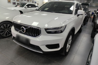 沃尔沃XC40 2021款 T3 智行时尚版