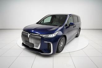 岚图汽车 岚图梦想家 2025款 PHEV 四驱旗舰鲲鹏版