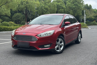 福特 福克斯 2015款 三厢 1.6L 自动舒适型