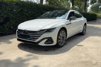 一汽-大众CC 2026款 3000万辆甄选款 380TSI 夺目