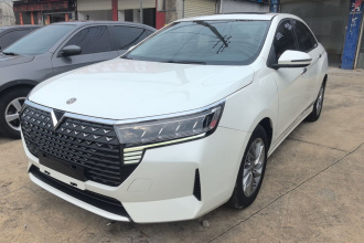 启辰D60 2023款 PLUS 1.6L XL CVT悦领版