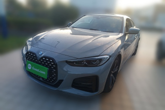 宝马4系 2022款 425i M运动套装