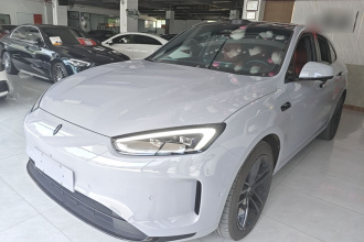 鸿蒙智行 问界M5 2024款 增程 Max RS 四驱高阶智驾版
