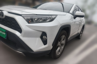 丰田 RAV4荣放 2021款 2.0L CVT两驱风尚版