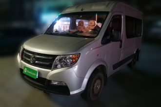 东风御风 御风 2014款 3.0T领运版短轴中顶国IV ZD30