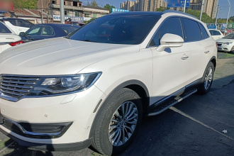 林肯MKX 2015款 2.0T 四驱尊雅版