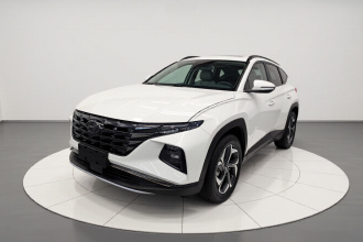 现代 2023款 途胜L 1.5T 自动两驱DLX豪华版
