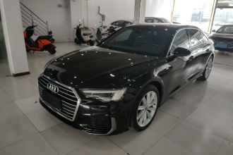 奥迪A6L 2022款 45 TFSI 臻选动感型