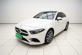 奔驰A级 2020款 改款 A 200 L 运动轿车动感型