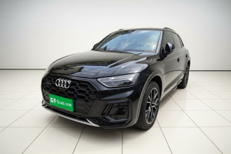 奥迪Q5L 2025款 45 TFSI 豪华动感型
