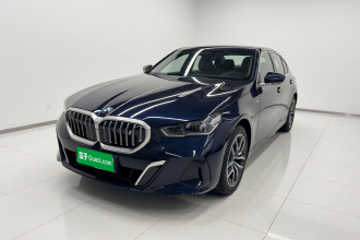 宝马i5 2026款 eDrive 35L M运动套装