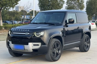 路虎卫士 2022款 90 2.0T P300 虎威雄心版