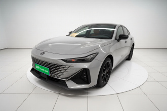 长安UNI-V 2022款 1.5T 尊贵型