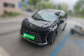 别克GL8 2025款 陆尊 智享和悦版