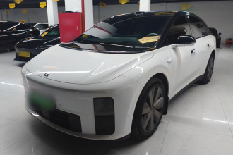 理想汽车 理想i6 2025款 四驱标准版