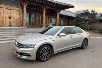 大众 辉昂 2018款 改款 380TSI 两驱商务版