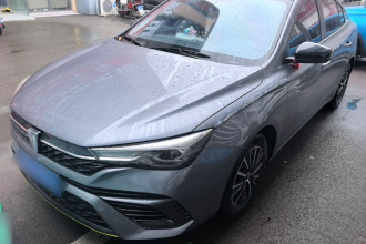 荣威i5 2021款 1.5L 手动铂金版