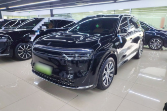 鸿蒙智行 问界M8 2025款 增程 Max+版 53.4kWh 5座版 (192线激光雷达）